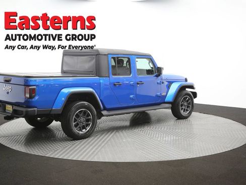 Used 2021 Jeep Gladiator Overland AWD/4WD image 39