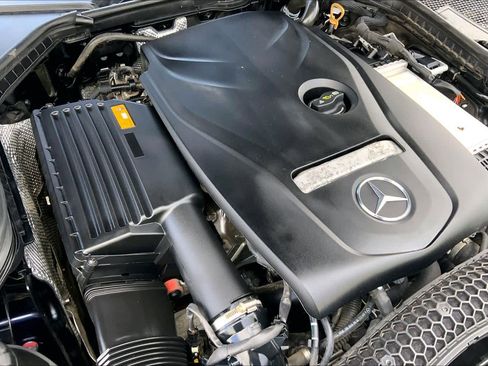 Used 2018 Mercedes-Benz C 300 Sedan image 33