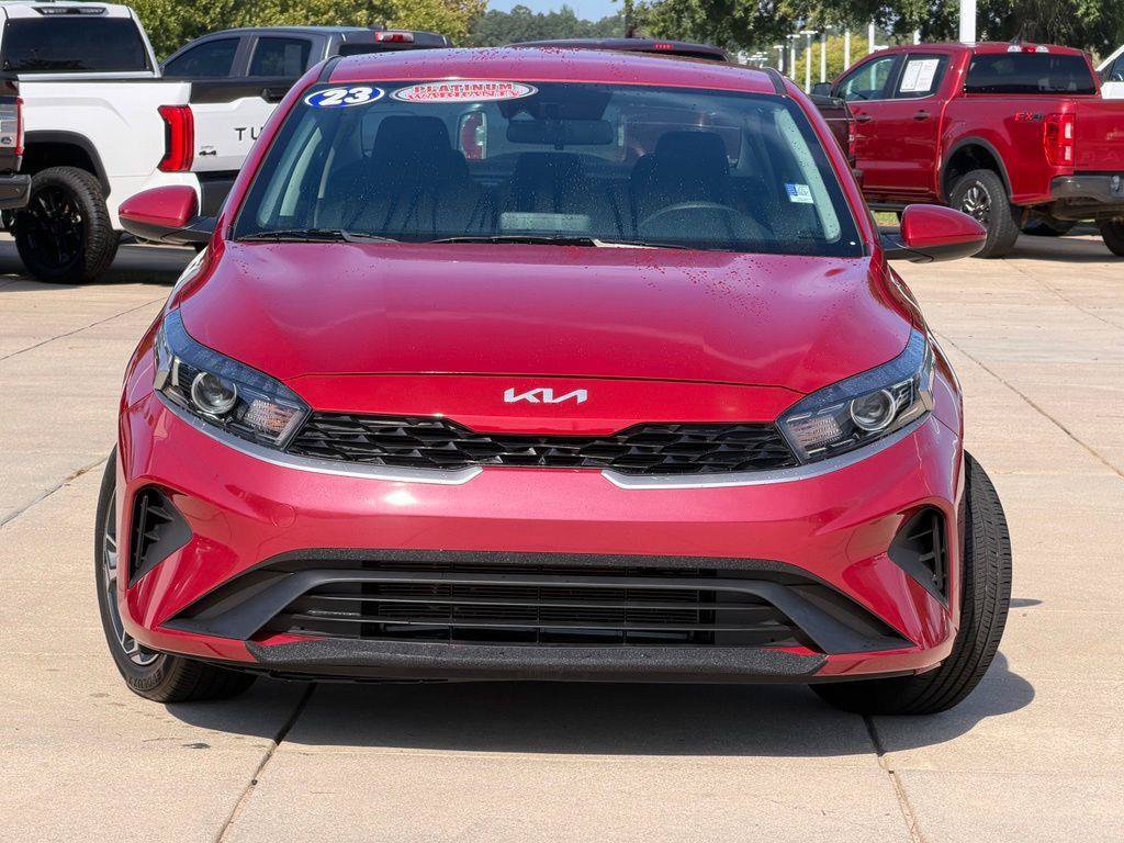 Used 2023 Kia Forte LXS FWD image 2