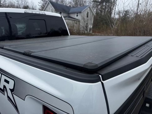 Used 2017 Ford F150 Raptor w/ Equipment Group 802A Luxury AWD/4WD image 11