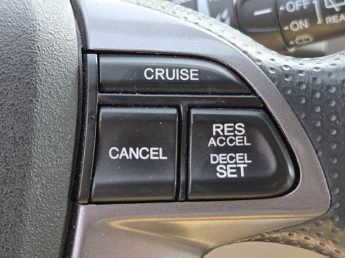 Used 2014 Honda Odyssey EX image 4