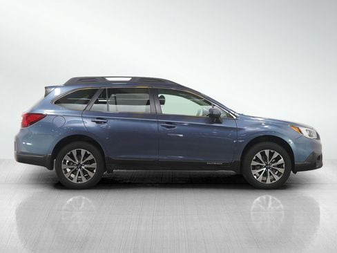 Used 2016 Subaru Outback 2.5i Limited image 6