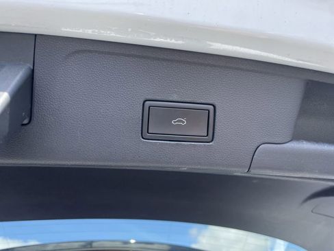 Certified 2024 Volkswagen Atlas Cross Sport SEL Premium R-Line image 39