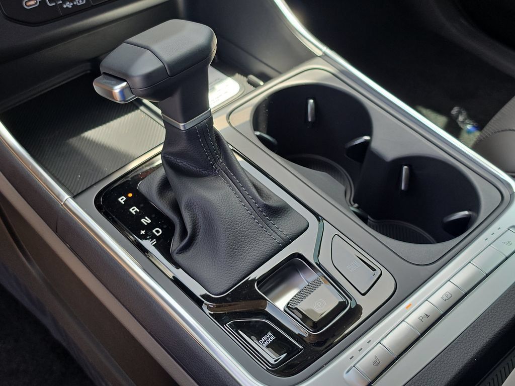 New 2026 Kia Carnival EX FWD image 27