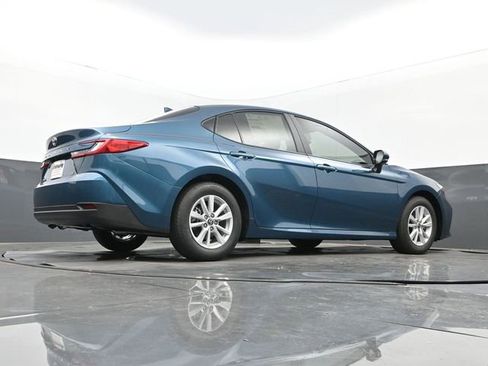 New 2026 Toyota Camry LE w/ Convenience Package image 25