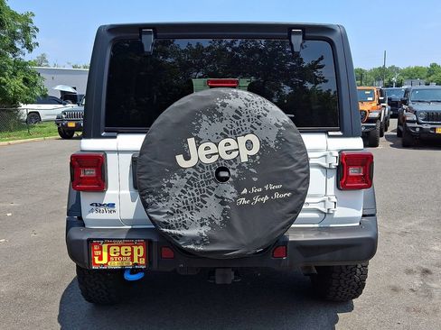 Certified 2023 Jeep Wrangler Unlimited Rubicon 4xe AWD/4WD image 5