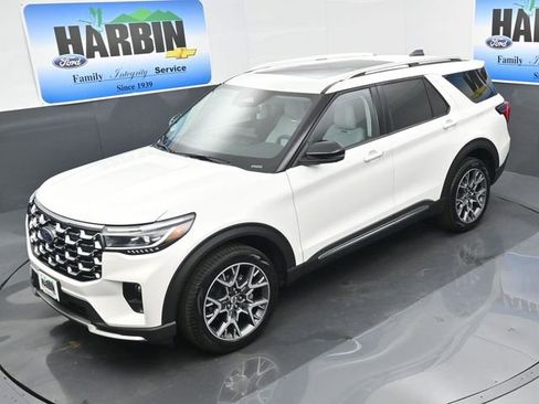New 2025 Ford Explorer Platinum w/ Ultimate Package image 25
