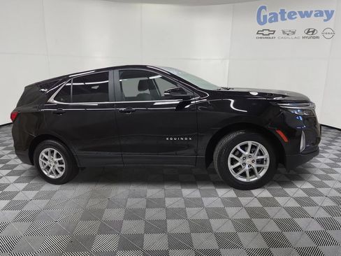 Certified 2023 Chevrolet Equinox LT AWD/4WD image 1
