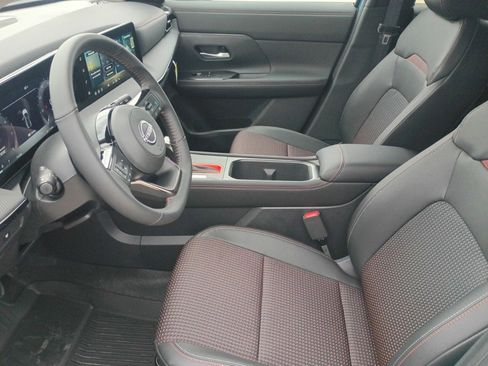 New 2026 Nissan Kicks SR w/ Cold Weather Package image 22