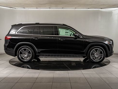 Used 2026 Mercedes-Benz GLS 450 4MATIC image 4