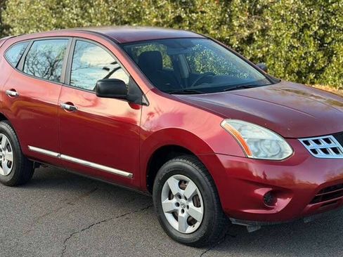 Used 2011 Nissan Rogue S image 9