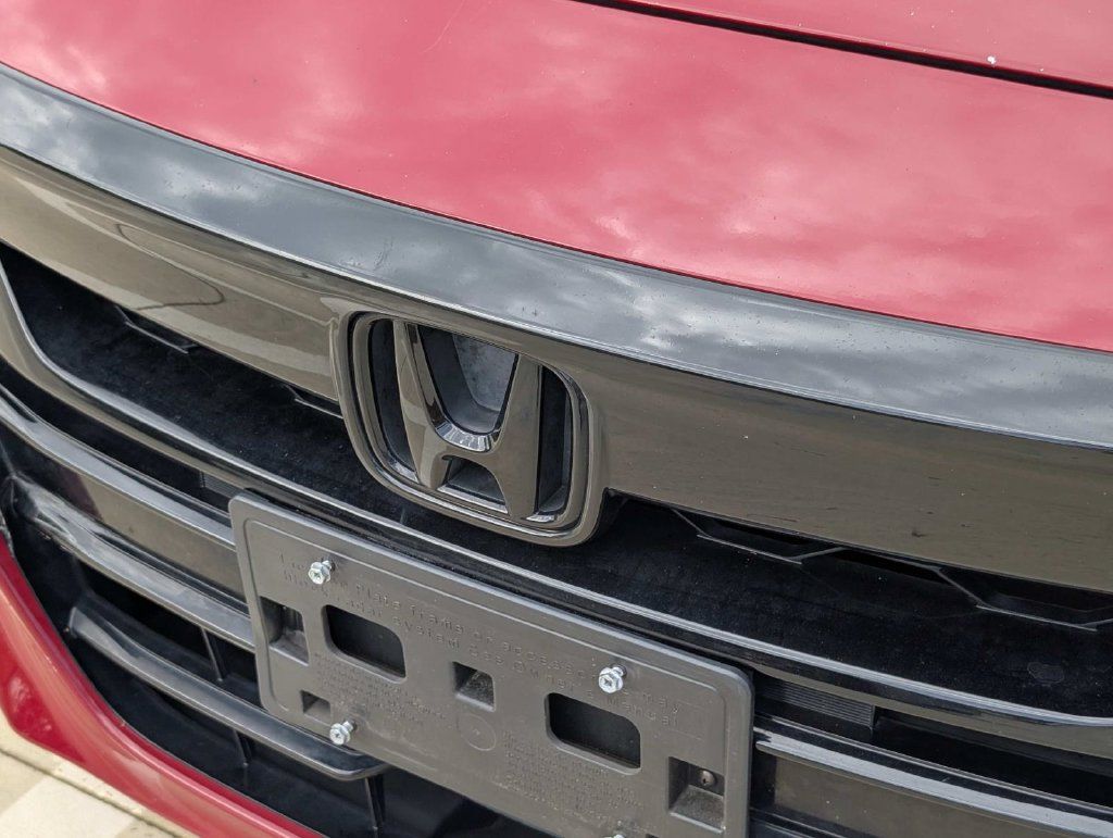 Used 2020 Honda Accord Sport image 12