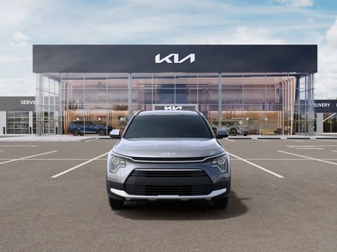 New 2026 Kia Niro LX FWD image 2