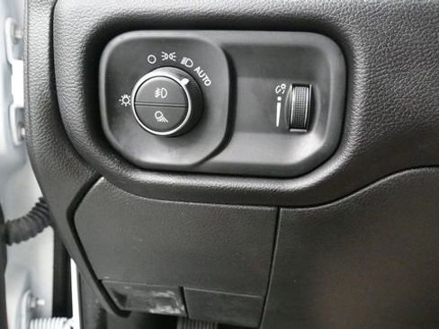 Used 2023 RAM 2500 Big Horn w/ Level 1 Equipment Group AWD/4WD image 23
