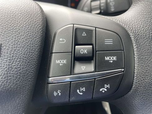 New 2025 Ford Maverick XL image 11