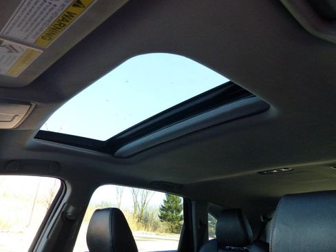 Used 2017 Acura MDX SH-AWD w/ Technology Package image 38