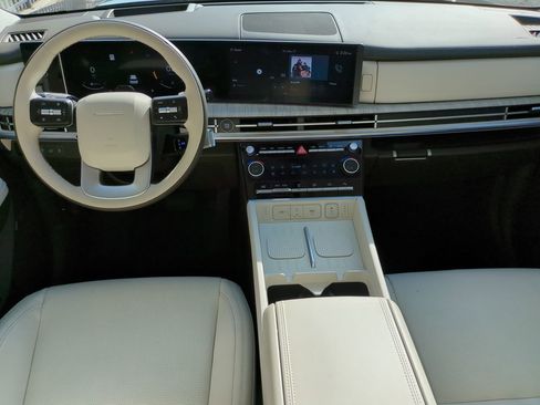 Certified 2025 Hyundai Santa Fe Calligraphy image 14