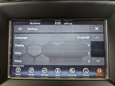 Used 2021 Jeep Grand Cherokee Laredo AWD/4WD image 19