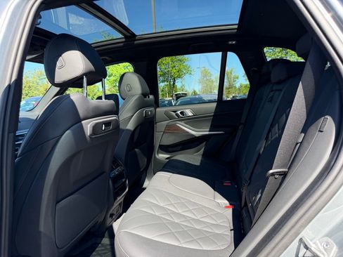 Used 2024 BMW X5 xDrive40i w/ Parking Assistance Package AWD/4WD image 24