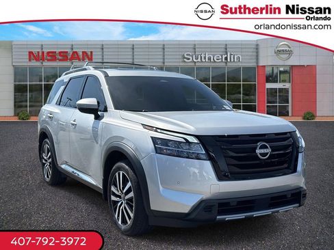 Used 2024 Nissan Pathfinder Platinum w/ Black Appearance Package image 1