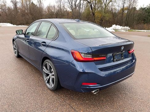 Certified 2023 BMW 330i xDrive Sedan w/ Convenience Package image 8