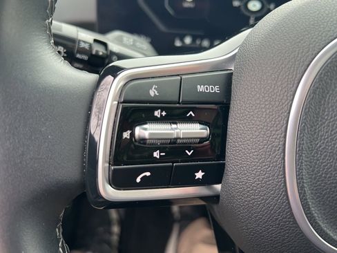Certified 2024 Kia Sorento SX image 62