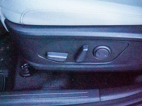 New 2026 Hyundai Tucson SEL image 23