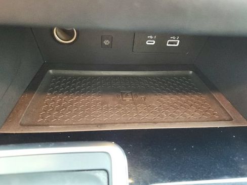 Used 2025 Nissan Pathfinder SL w/ SL Premium Package AWD/4WD image 32