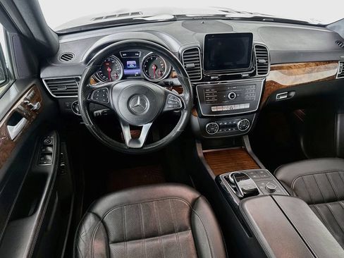 Used 2018 Mercedes-Benz GLS 450 4MATIC image 4