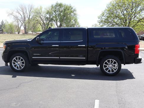 Used 2015 GMC Sierra 1500 Denali w/ Driver Alert Package image 9