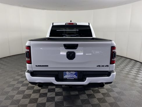 Used 2024 RAM 1500 Laramie AWD/4WD image 10