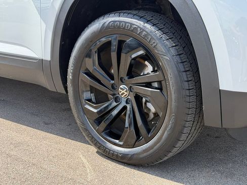 Used 2021 Volkswagen Atlas SE AWD/4WD image 28