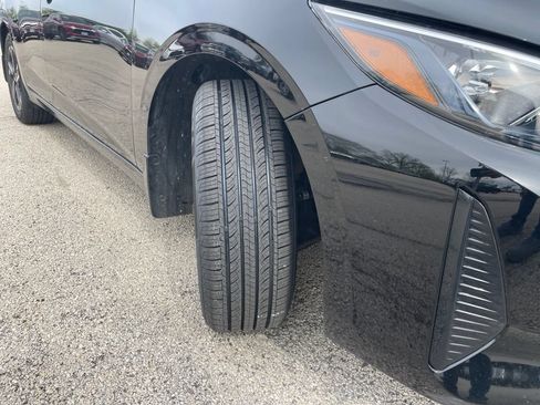 Used 2024 Nissan Sentra SV w/ All-Weather Package FWD image 16