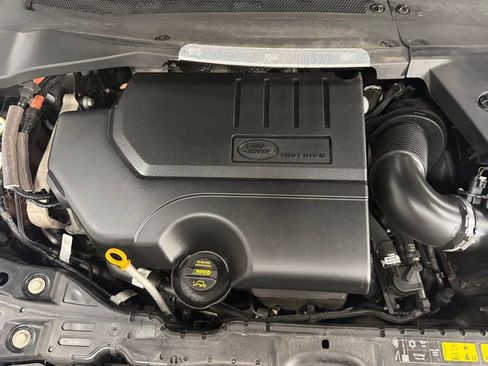 Used 2022 Land Rover Range Rover Evoque S image 11