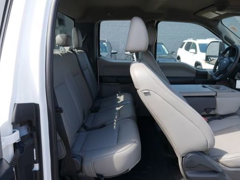 Used 2022 Ford F250 XL w/ Power Equipment Group RWD image 26