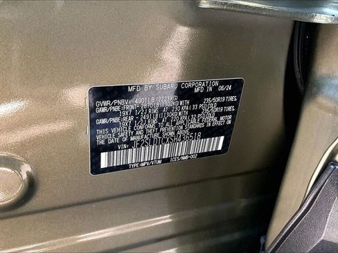 Certified 2025 Subaru Forester Touring w/ Popular Package - Touring AWD/4WD image 20