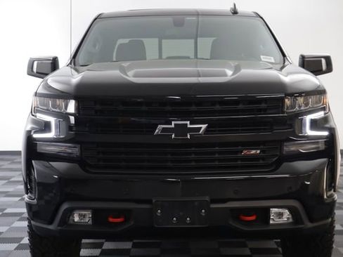 Used 2020 Chevrolet Silverado 1500 LT Trail Boss image 44