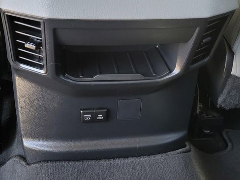 Used 2022 Toyota Tundra Limited image 19