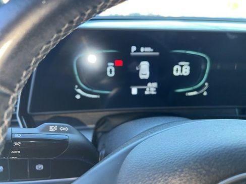 Used 2023 Kia Sportage X-Line w/ X-Line Premium Package image 11