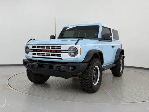 Used 2024 Ford Bronco Heritage Edition AWD/4WD image 1