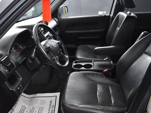 Used 2005 Honda CR-V EX image 9