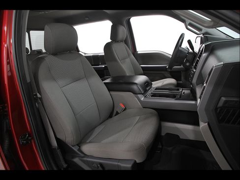 Used 2019 Ford F150 XLT w/ Equipment Group 302A Luxury AWD/4WD image 20