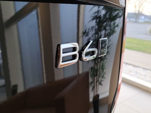 New 2026 Volvo XC90 B6 Ultra w/ Protection Package image 8