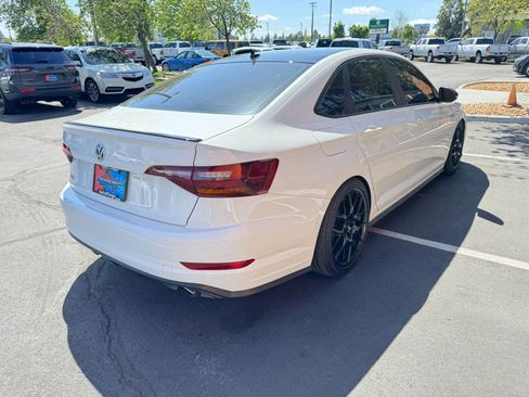 Used 2019 Volkswagen Jetta GLI FWD image 5