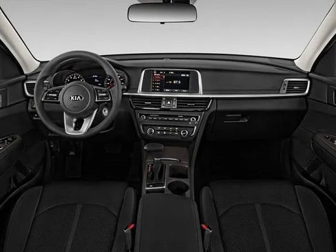 Used 2020 Kia Optima LX FWD image 10