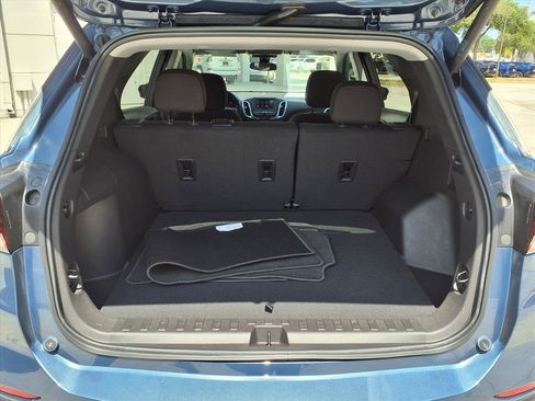 Used 2024 Chevrolet Equinox LT FWD image 15