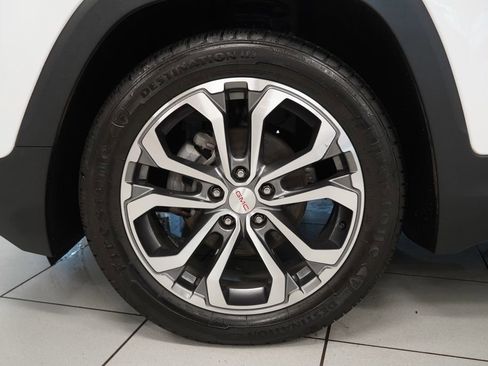 Used 2021 GMC Terrain SLT FWD image 17