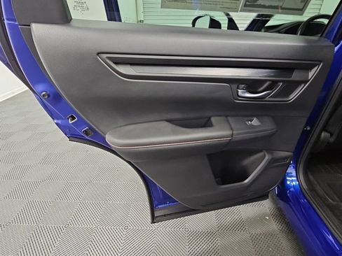 Used 2025 Honda CR-V Sport-L image 33