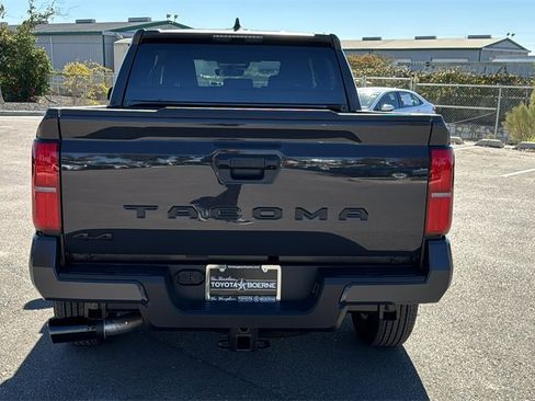 New 2025 Toyota Tacoma SR5 image 7