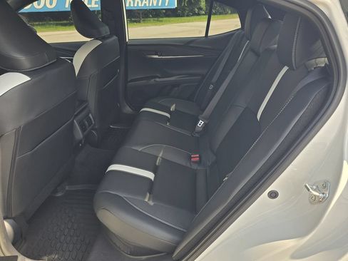 Used 2026 Toyota Camry SE w/ Convenience Package FWD image 11